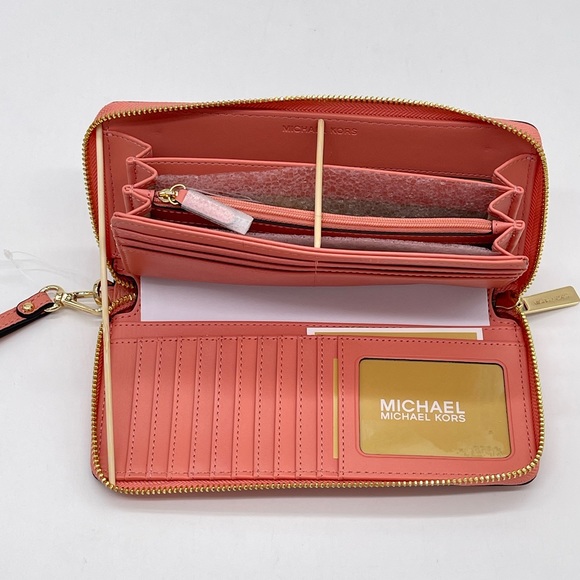 Michael Kors Large Continental Wallet Wristlet - Picture 6 of 7